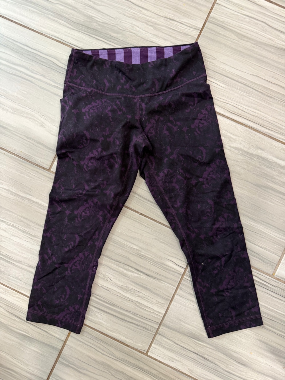 Purple Patterned Active Capris